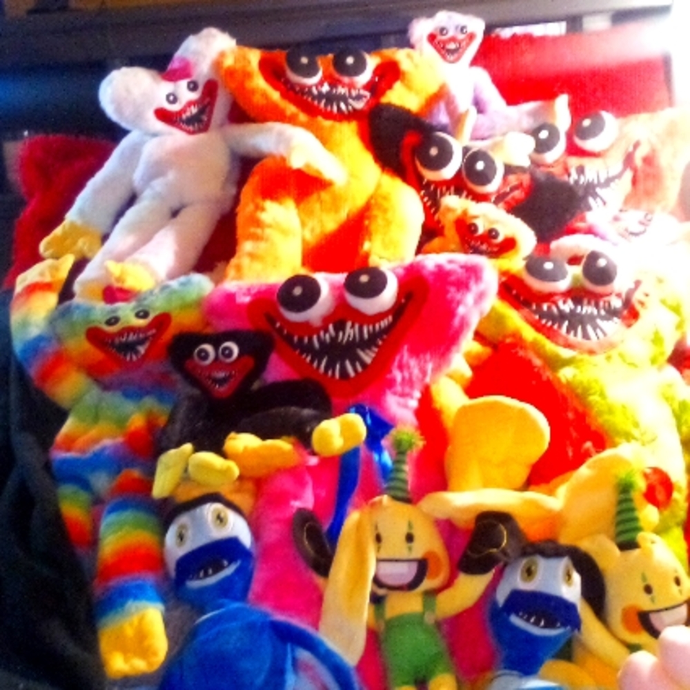 ** Lots Of Huggy Wuggy Plush Toys Variety Halloween Christmas Easter Gift
